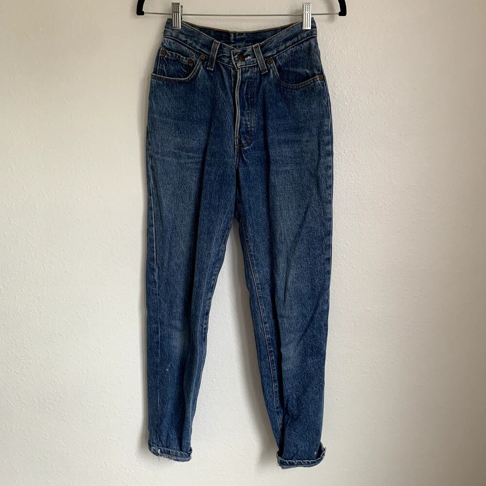 Vintage Levi's High‎ Waisted Jeans Rolled Hem Medium Blue Button Fly Tapered